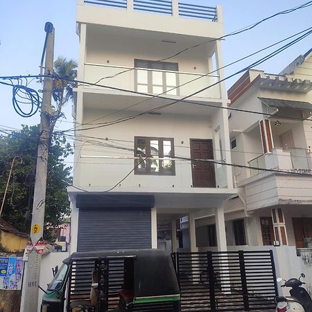 Alam Homestay Kochi Kültér fotó