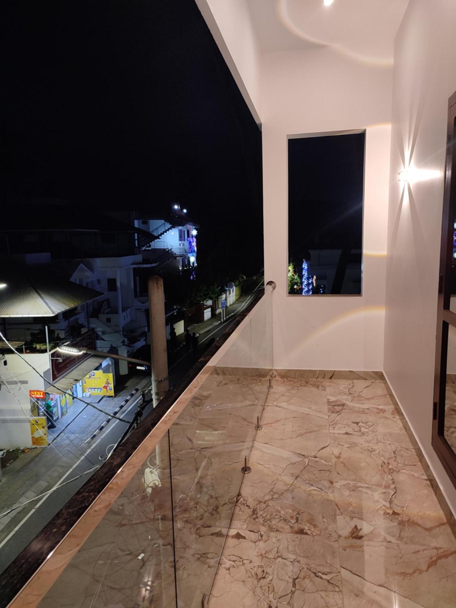 Alam Homestay Kochi Kültér fotó